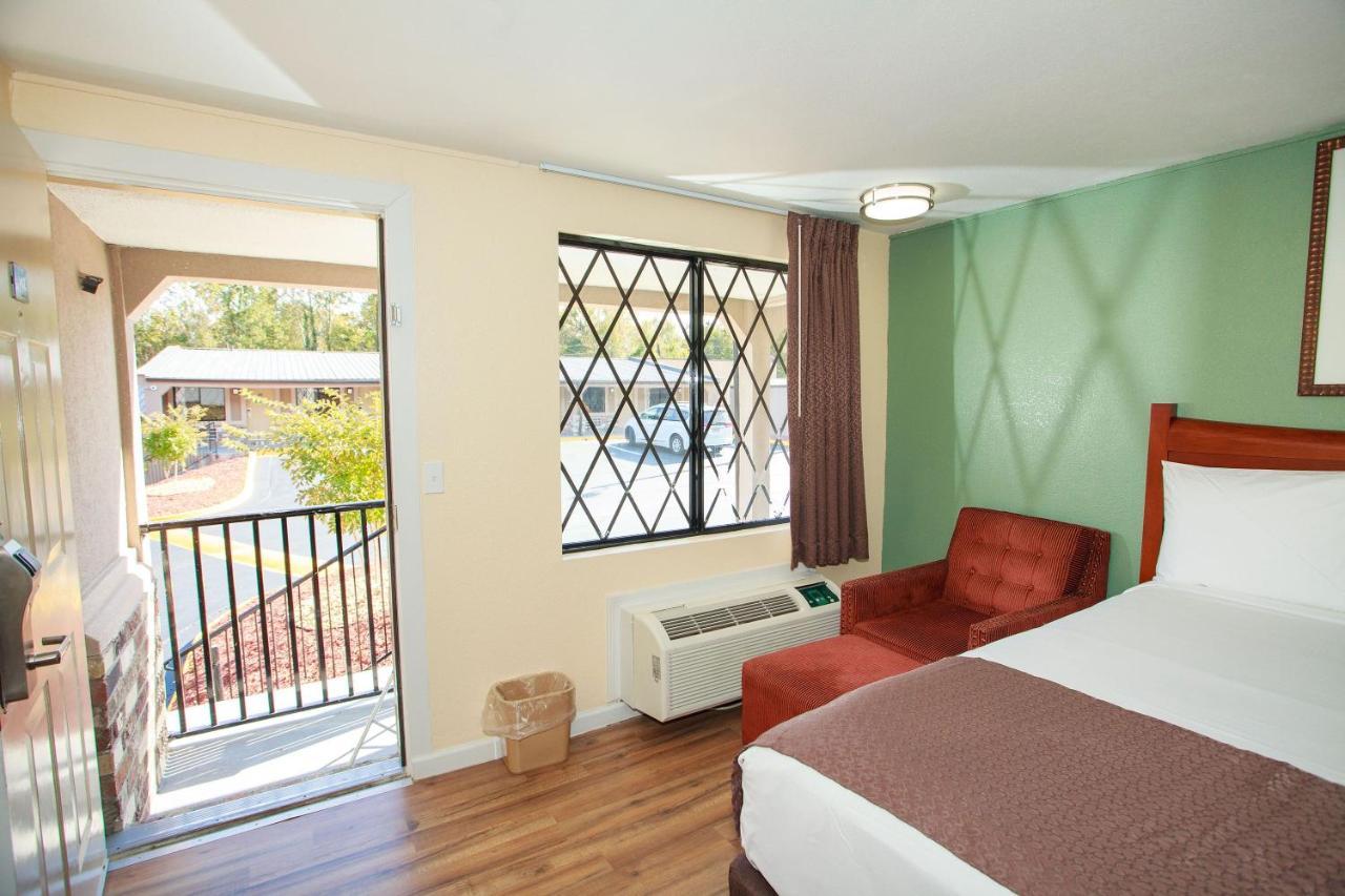 Travelodge By Wyndham Macon West Bagian luar foto